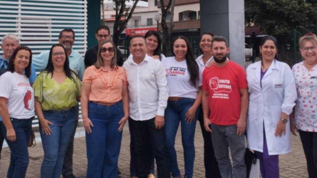 Copa Mestre Álvaro de Vôlei Feminino reúne equipes do ES no domingo