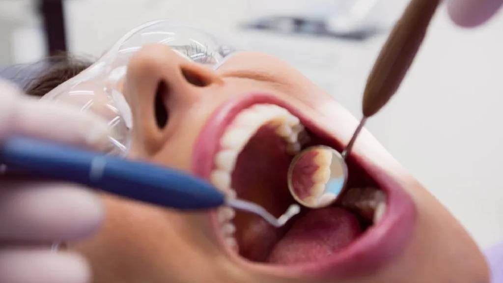 Pesquisa brasileira busca reproduzir funções da saliva em pacientes com cânce