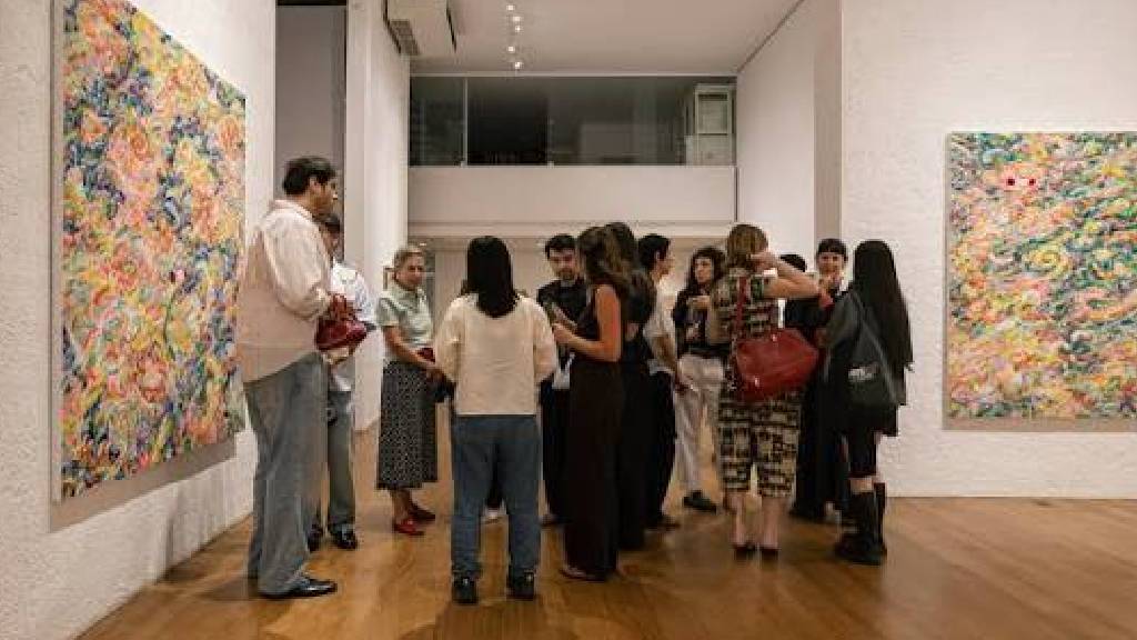 Japonesa Ayako Rokkaku apresenta sua primeira exposição individual na América Latina, em São Paulo, até 3 de setembro