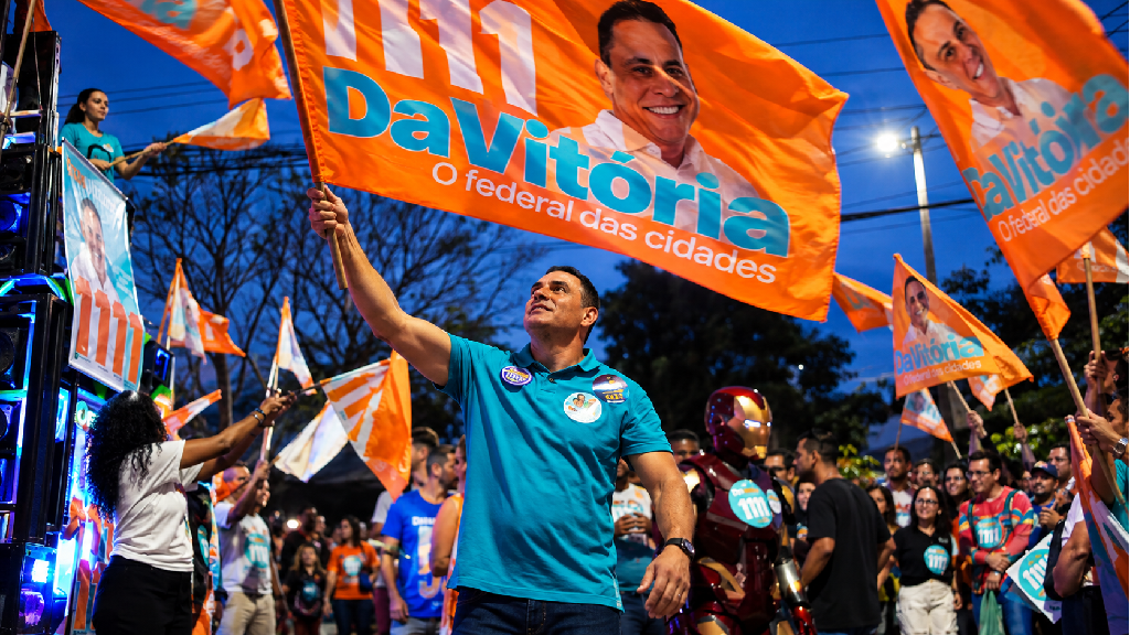 Da Vitória é reeleito deputado federal com mais de 107 mil votos e destaca reconhecimento dos capixabas