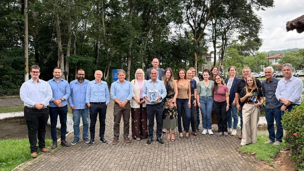 Aracruz recebe comitiva dos Países Baixos para fortalecer a gestão ambiental